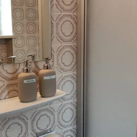 Hallo!-apartment 2: Central Monteur Lodging With Kitchen And Free Wi-fi Bad Worishofen